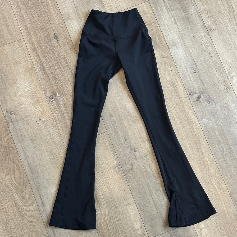 Tiger Friday black flared leggings CM